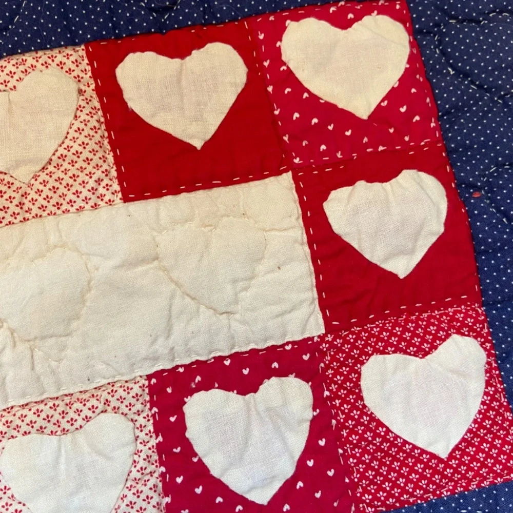 Vintage 11 X 14 Handcrafted Doll Size Americana Quilt (1987)
